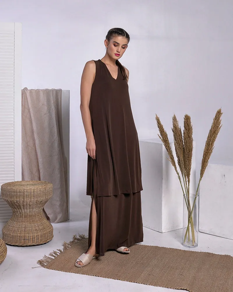 Perri Sleeveless V-Neck Maxi Dress